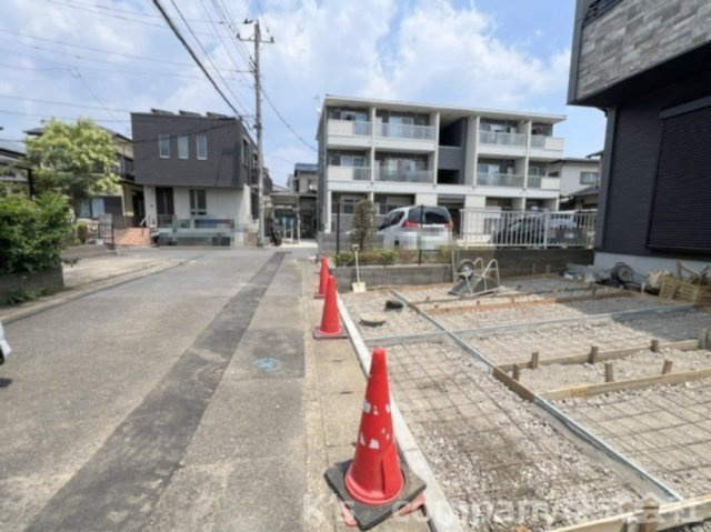茅ヶ崎市香川5丁目　新築戸建の前面道路含む現地写真|2026.8.2撮影◇