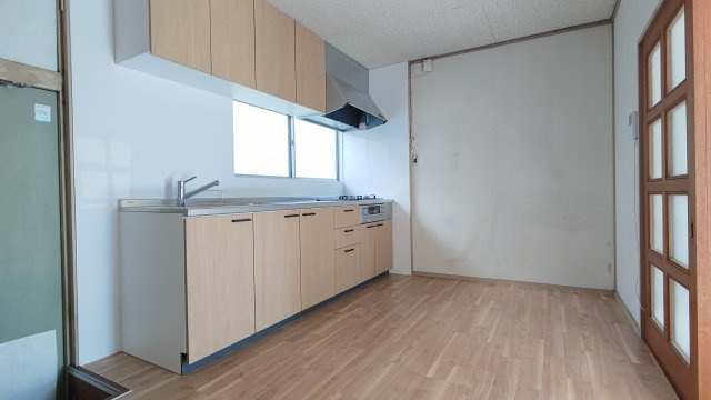 高槻市日吉台三番町貸家の居間・リビング