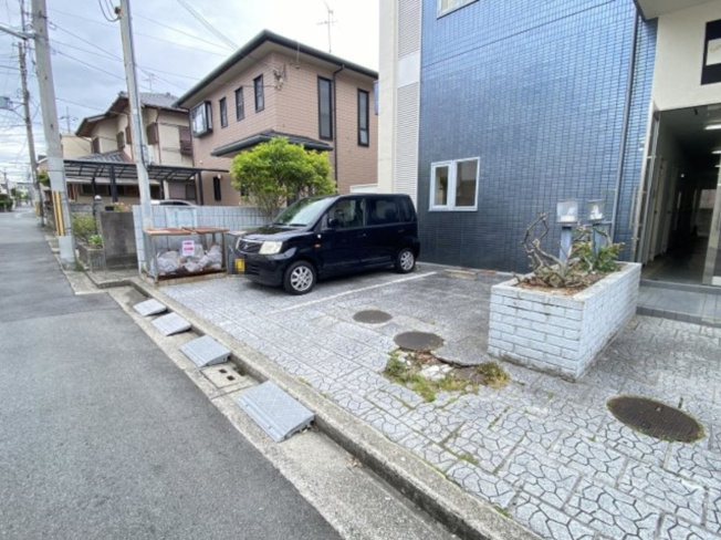 【駐車場】 | サンパレス２１鳳