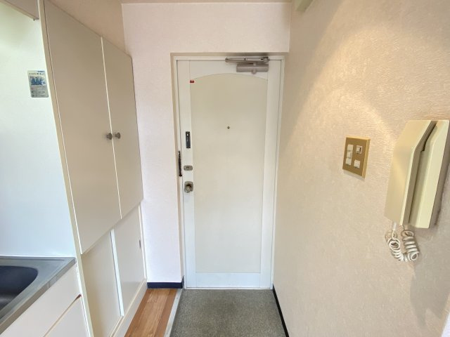 【玄関】 | サンパレス２１鳳