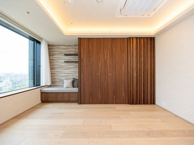ラ・トゥ―ル千代田の画像