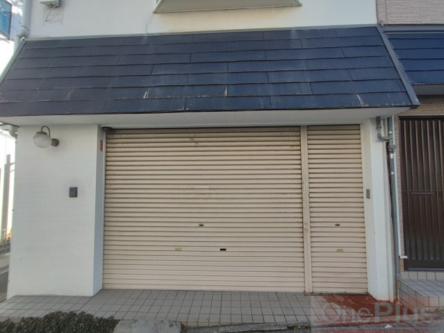 上野通店舗付テラスハウスのエントランス|毎日通るエントランスはこのようになっています