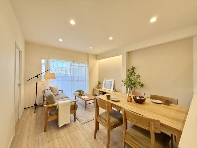 四観音住宅の居間・リビング