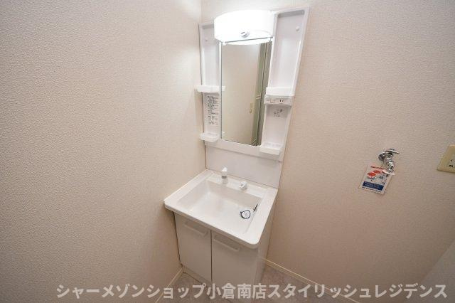 ディアス曽根　Ｂ棟の洗面所