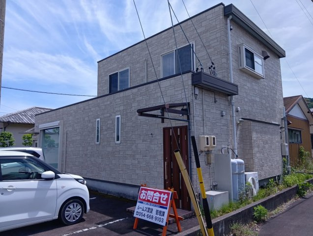 上薮田　住居付店舗の外観