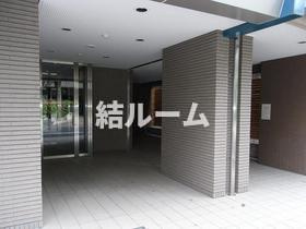 豊島区南池袋２丁目の賃貸マンションのエントランス
