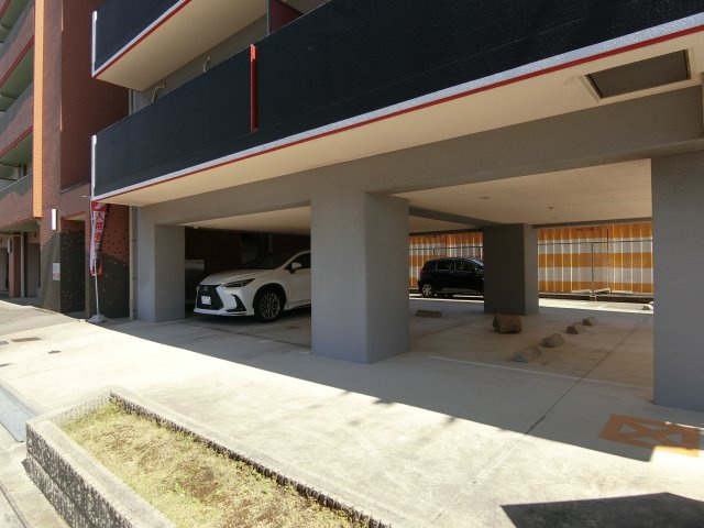 【駐車場】 | SHRIKE21新館（シュライク21新館）