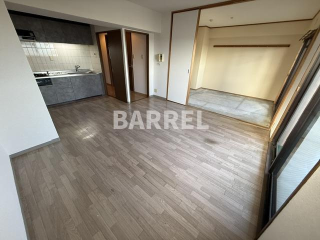 ローレルウイングスの内装