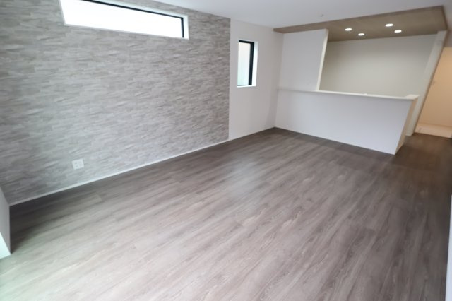 《仲介手数料無料》越谷市弥栄町４丁目1-137新築一戸建てグラファーレ