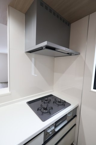 《仲介手数料無料》越谷市弥栄町４丁目1-137新築一戸建てグラファーレのキッチン