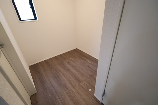 《仲介手数料無料》越谷市弥栄町４丁目1-137新築一戸建てグラファーレの収納