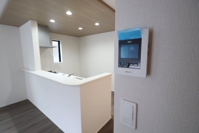 《仲介手数料無料》越谷市弥栄町４丁目1-137新築一戸建てグラファーレのセキュリティ