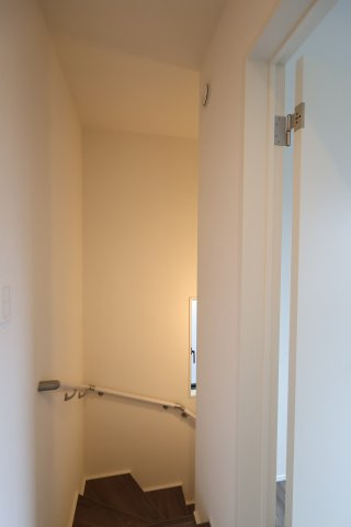 《仲介手数料無料》越谷市弥栄町４丁目1-137新築一戸建てグラファーレの内装