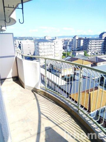 サンライフタウン古市のバルコニー|暖かな日差しのふりそそぐバルコニー
