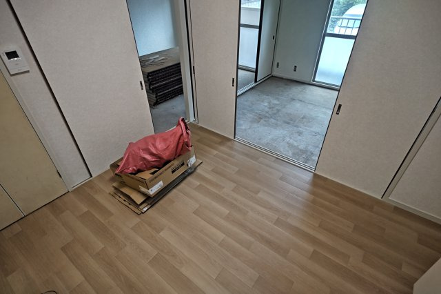 東和ロイヤルハイツのロビー