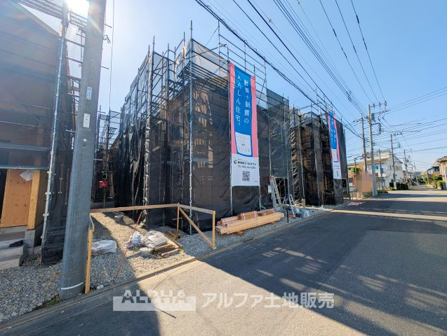 ~武蔵村山中原8棟分譲地~ Newly built houseの外観|【outward appearance】
◆外観◆外壁のサイディングは軽量化で高い耐震性を発揮、加えて外壁に付着した汚れを雨でクリーニング。防汚でお手入れいらずで大変重宝します。