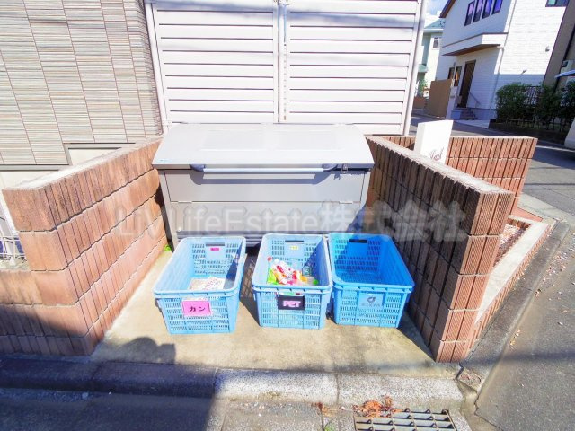 東久留米市学園町１丁目のアパート