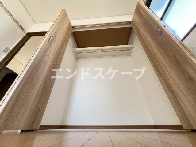 プリムローズ三本木　A 101号室の収納