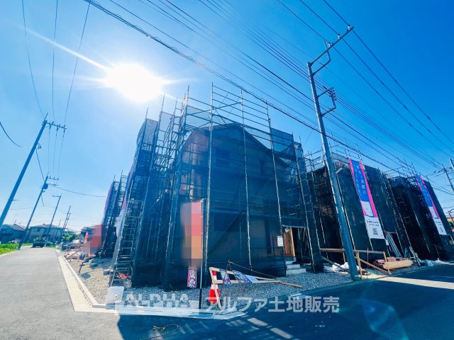 ~武蔵村山中原8棟分譲地~ Newly built houseの外観|【outward appearance】
◆外観◆外壁のサイディングは軽量化で高い耐震性を発揮、加えて外壁に付着した汚れを雨でクリーニング。防汚でお手入れいらずで大変重宝します。