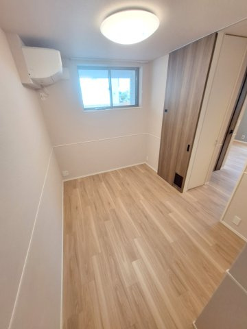 ＮＥＳＴＧＲＯＶＥの寝室