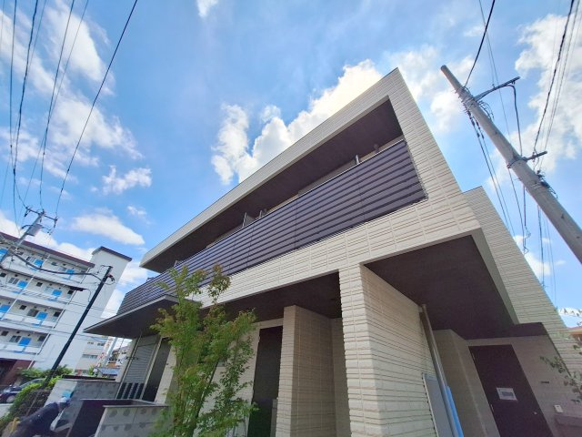 ＮＥＳＴＧＲＯＶＥの外観
