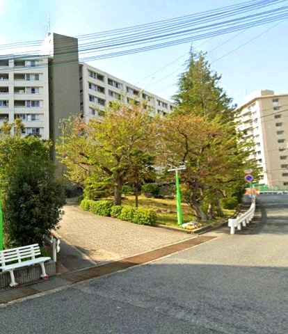 住吉台住宅1号棟