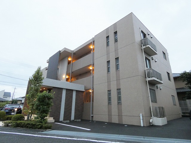 アミクール日野の外観
