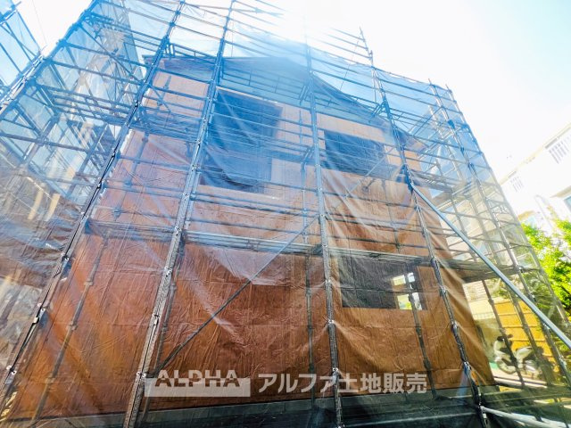 ~武蔵村山中原8棟分譲地~ Newly built houseの外観|【outward appearance】
◆外観◆外壁のサイディングは軽量化で高い耐震性を発揮、加えて外壁に付着した汚れを雨でクリーニング。防汚でお手入れいらずで大変重宝します。