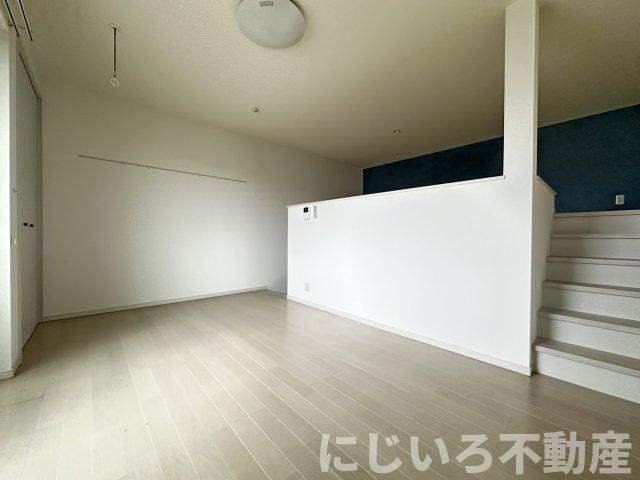ハピネス宮倉の居間・リビング
