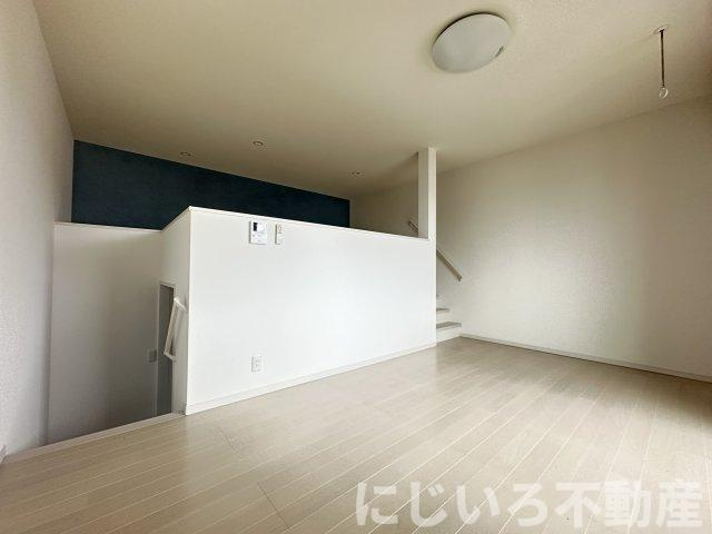 ハピネス宮倉の居間・リビング