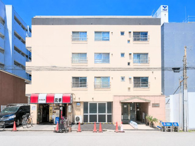 【外観】 | ジュネス伊勢佐木 | ◆管理体制良好なマンションです。清潔感のあるエントランスに開放感のある住環境。