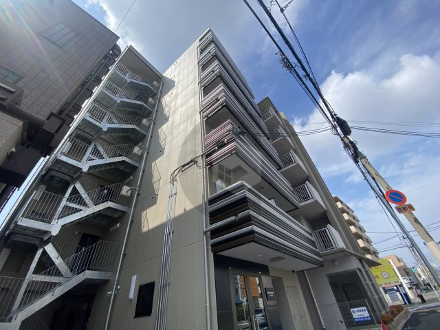 メゾン上小阪
