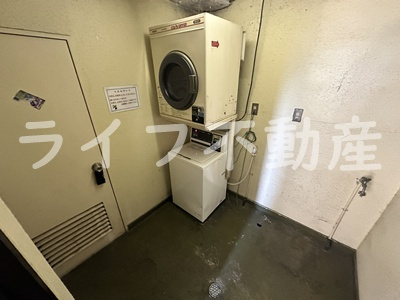 プレアール川田Ⅱのエントランス