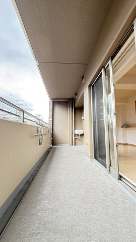 ローレルコート六甲記田町のロビー