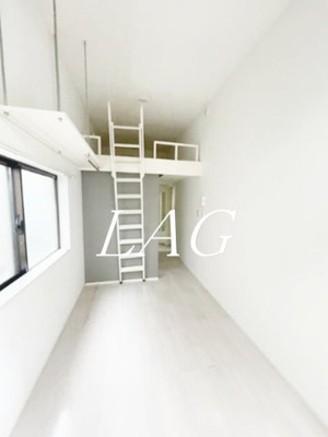 【居間・リビング】 | カーサブランカ | 洋室のお部屋です。