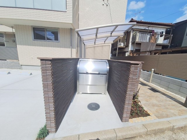 ＶＩＬＬＡ　ＣＡＭＰＡＮＡのその他共用部分|★敷地内ゴミストッカー★