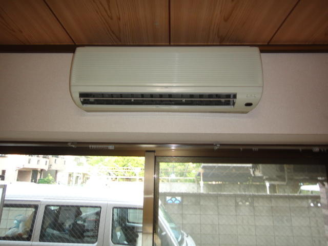 エアコン１基です