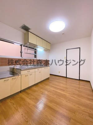 【居間・リビング】 | 　シャンテ渡辺 | 使いやすい居間です