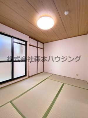 【和室】 | 　シャンテ渡辺 | リビングスペース代わりに使えそうな和室です