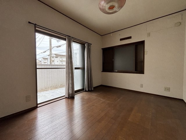 茨木市東奈良1丁目　中古戸建