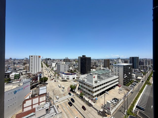 オープンレジデンシア瑞穂桜山ファーストの展望|廊下側からの眺望