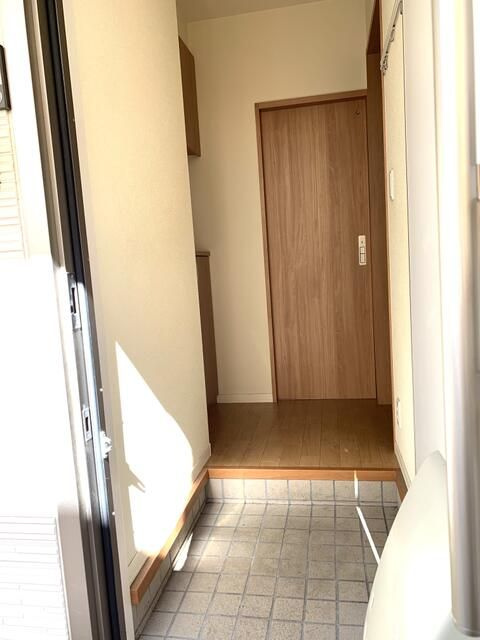 オレンジ・テラスの玄関