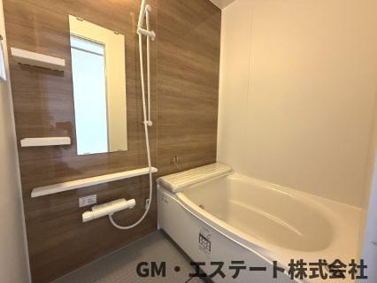 宮崎市大塚町宮田　中古住宅の浴室