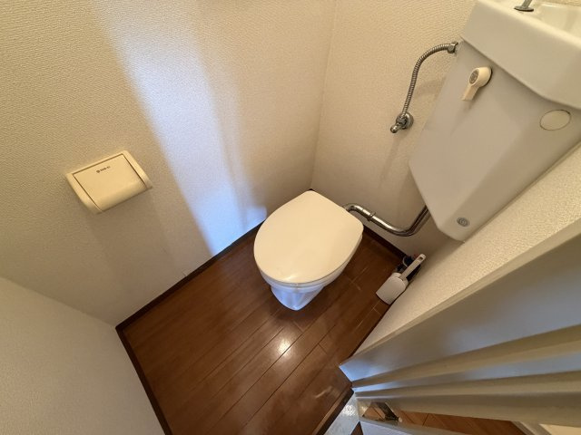 市隆ハイツ武庫之荘のトイレ