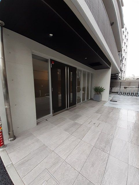 カデュウーのエントランス