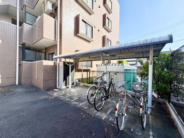 ユニーブル高針原Ⅱの駐輪場|駐輪場②