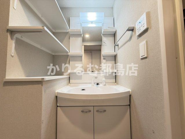 ブランシエスタ都島通の洗面所