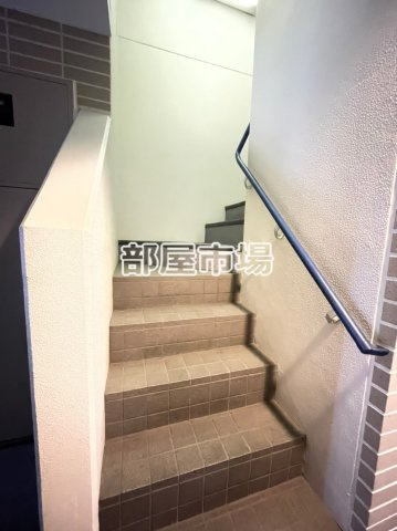 エイエムナガスミのその他共用部分|共有階段