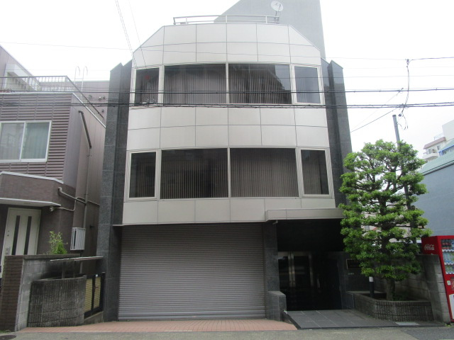 文京区小石川５丁目のビルの外観