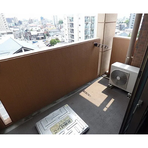 ライジングコート名古屋駅南　名古屋市賃貸　仲介手数料無料のバルコニー